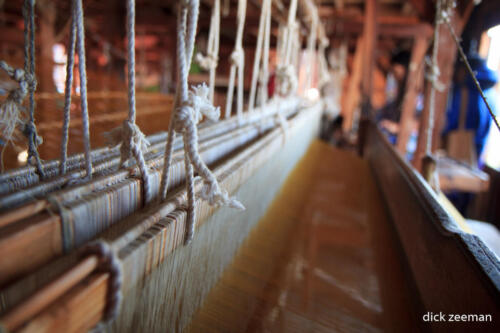 Weaving loom